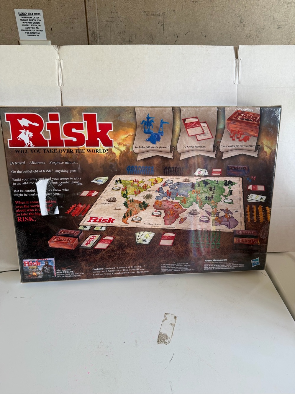 Hasbro Risk Board Game – Red and Gold Artwork Risk - Picture 2 of 2